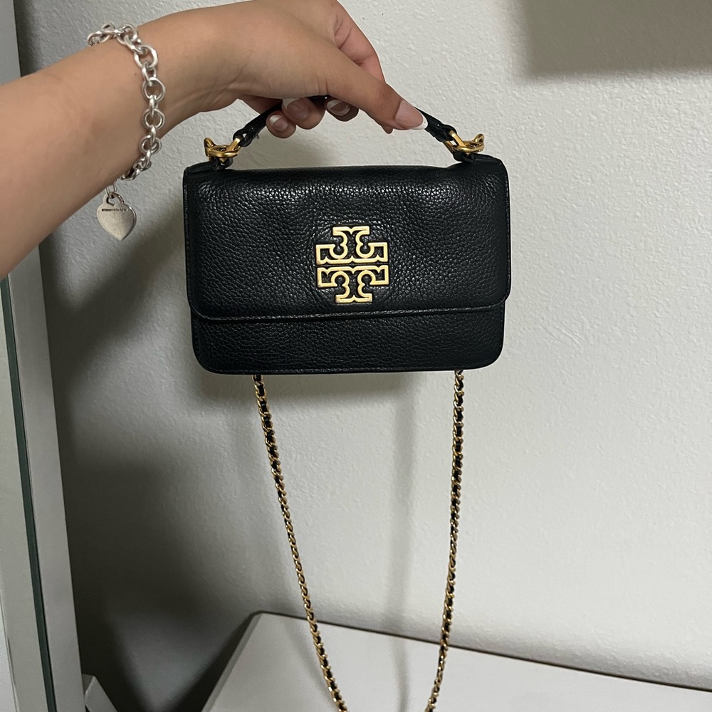 Tory Burch cross body purse
